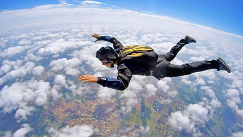 Skydiver,Cloudscape,Speed hava dalışı manzara